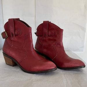 Lucky Brand Ankle Cowboy Booties EUC
